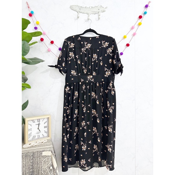 A New Day XL Black Floral Tie Sleeve Button Front Midi Dress - Picture 4 of 8